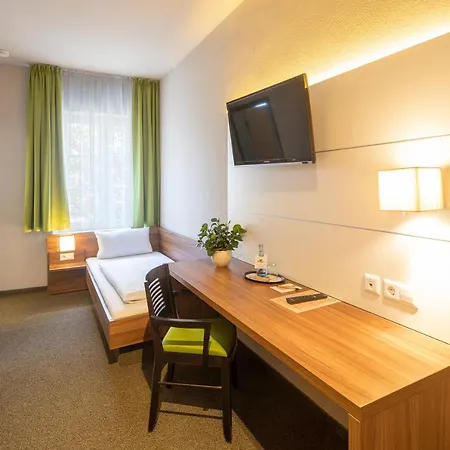호텔 Joesepp's Am Hallhof 3*
