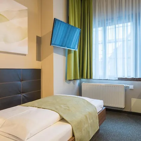 Joesepp's Am Hallhof 호텔 3*