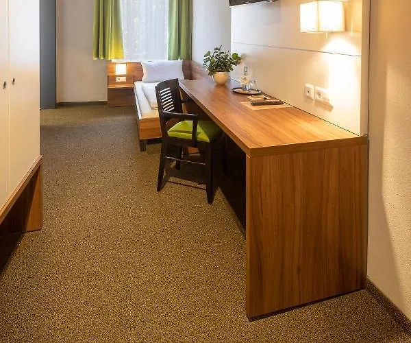 Joesepp's Am Hallhof Hotel